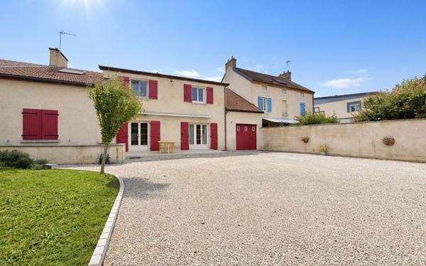 Maison à vendre    7 pièces •  Genlis