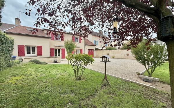 Maison à vendre    7 pièces •  Genlis