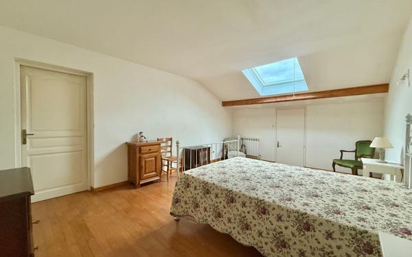 Maison à vendre    7 pièces •  Genlis