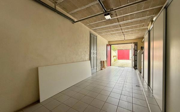 Maison à vendre    7 pièces •  Genlis