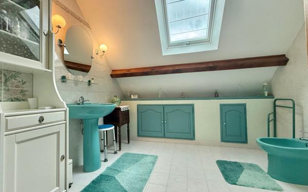 Maison à vendre    7 pièces •  Genlis