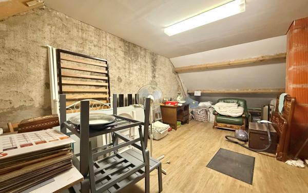 Maison à vendre    7 pièces •  Genlis