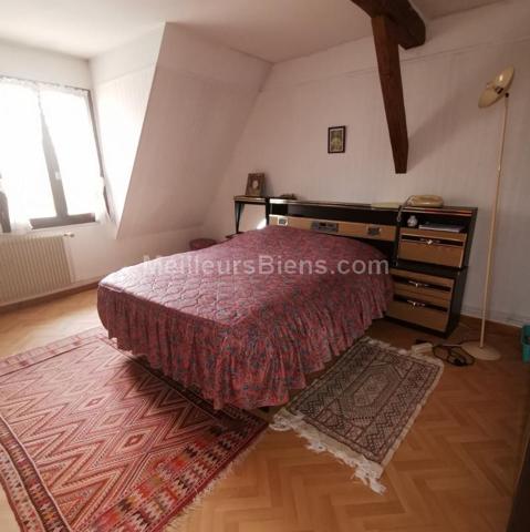 MAISON DE BOURG 102 M2