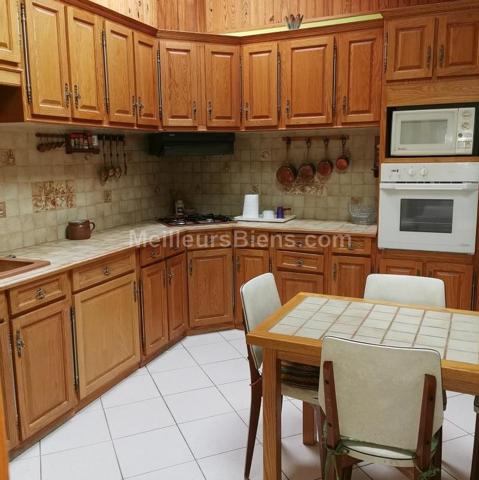 MAISON DE BOURG 102 M2