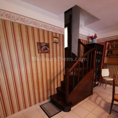 MAISON DE BOURG 102 M2