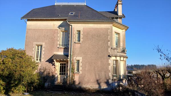 MAISON BOURGEOISE Mauriac (15200)