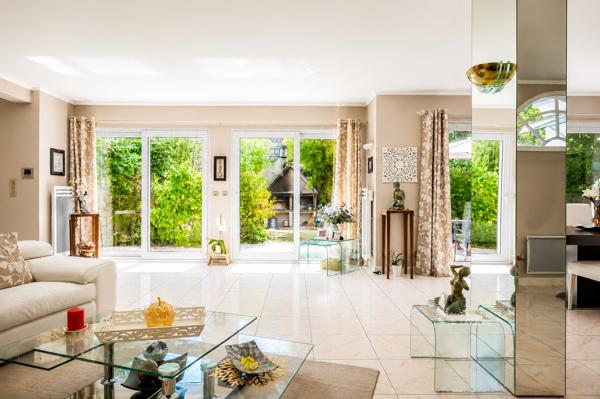 AULNAY-SOUS-BOIS - QUARTIER LE PARC | MAISON FAMILIALE 291 M² ? 5 CHAMBRES ? TERRAIN ARBORÉ 712 M² Aulnay sous bois