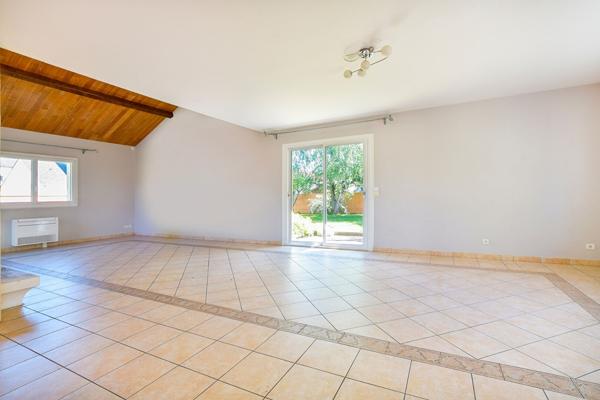 Maison Verneuil L Etang 5 pièce(s) 170 m2