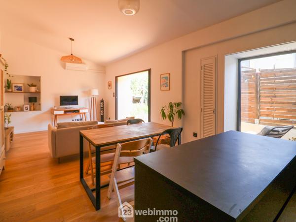 Appartement 84 m² à Marseille 13009