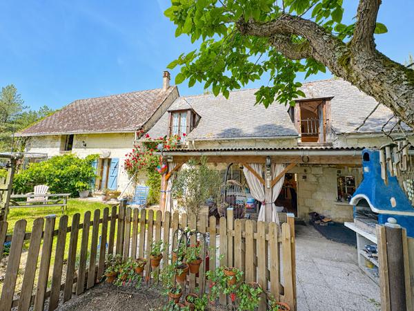 À MOULIHERNE Domaine de plein air avec gîtes et camping sur plus de 8 500 m²