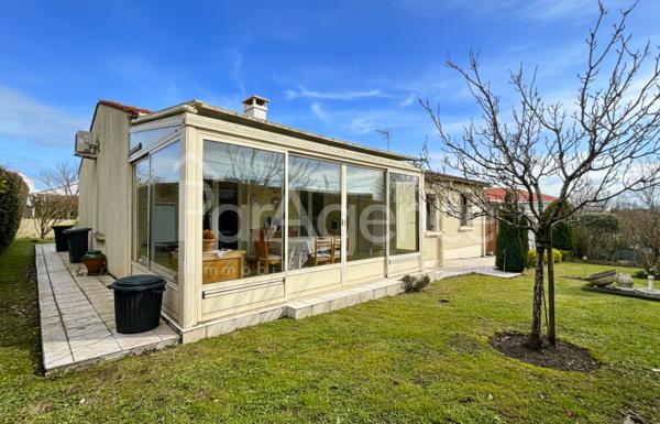 ROYAN PROCHE CENTRE VILLE MAISON DE PLAIN PIED AVEC GARAGE