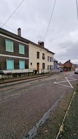 Maison de ville 6 pièces avec jardin à DEVILLE LES ROUEN / MONT ST AIGNAN