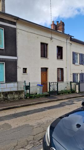 Maison de ville 6 pièces avec jardin à DEVILLE LES ROUEN / MONT ST AIGNAN