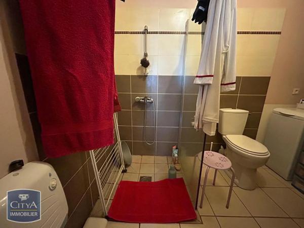 Appartement à louer 2 pièces 41m² Craponne-sur-Arzon (43500)