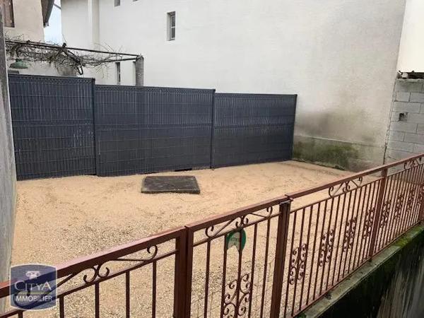 Appartement à louer 4 pièces 96.13m² Loyettes (01360)