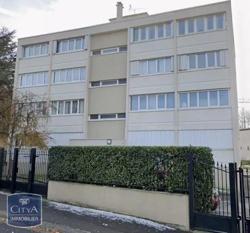 Appartement à louer 2 pièces 49.9m² Villemomble (93250)