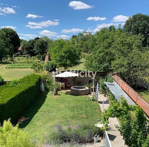 Maison 5 pièces - 150 m²