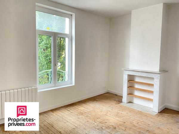 Immeuble de rapport mixte commerce et habitation, 62300 Lens, 1026 m2