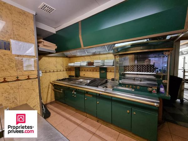 Immeuble de rapport mixte commerce et habitation, 62300 Lens, 1026 m2