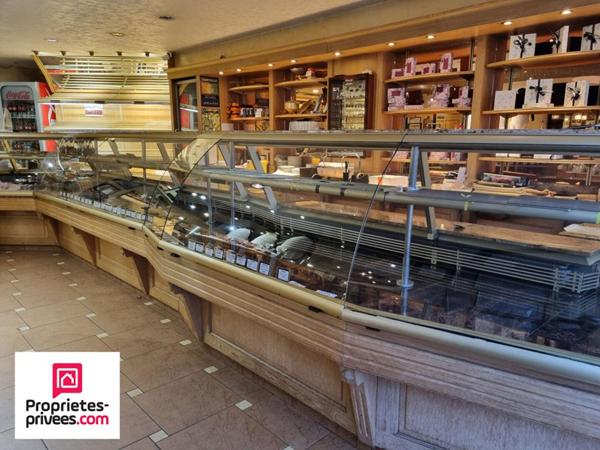 Immeuble de rapport mixte commerce et habitation, 62300 Lens, 1026 m2