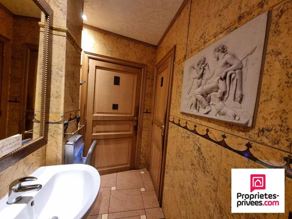 Immeuble de rapport mixte commerce et habitation, 62300 Lens, 1026 m2