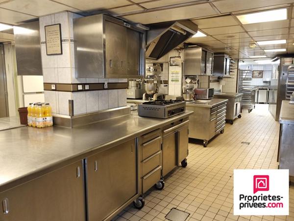 Immeuble de rapport mixte commerce et habitation, 62300 Lens, 1026 m2