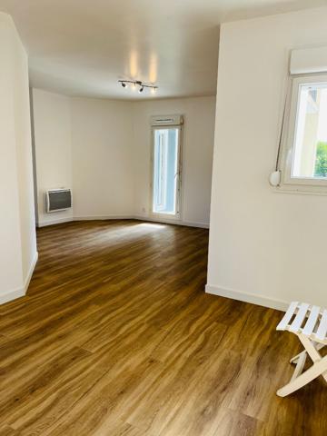 A LOUER APPARTEMENT 2 CHAMBRES a GAUCHY 02