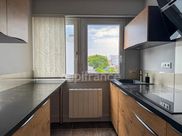 Appartement à vendre 4 pièces ROYAN (17) - Balcon - Centre ville