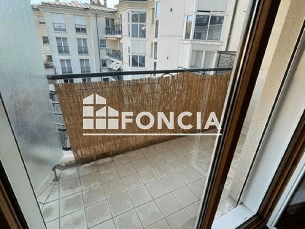 Location Studio 30.4 m² - LES JARDINS DE MANON Antony 92160