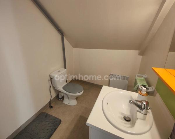 Appartement à louer 2 pièces ROSTRENEN (22)