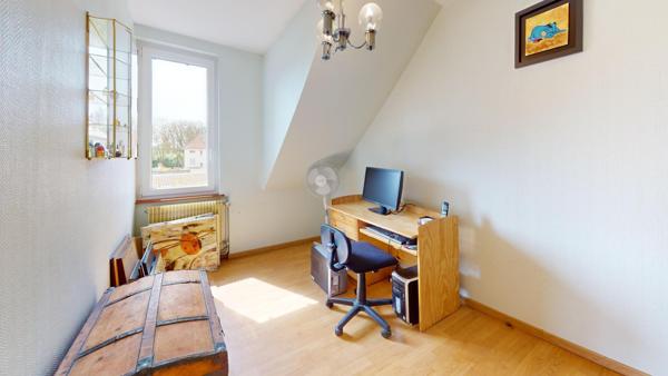 Maison 100m2  avec sous-sol aménagé jardin et garage – Quartier résidentiel calme à Lutterbach