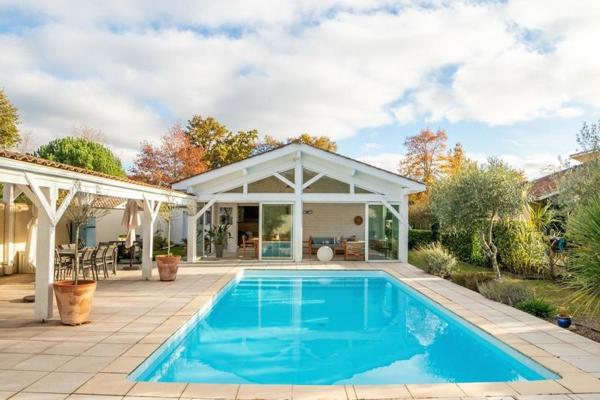 Maison à vendre |  Pessac |  7 pièces | 175 m²