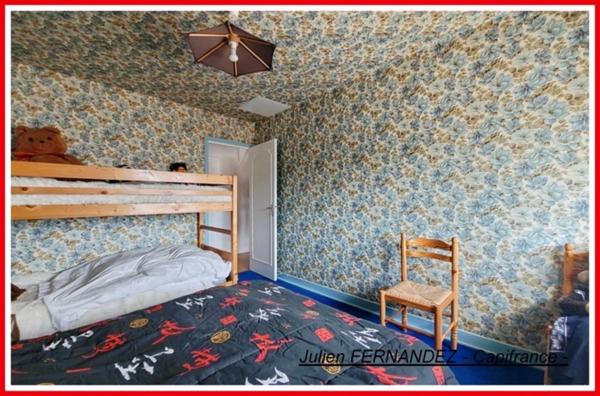 Dpt Vienne (86), à vendre CHÂTELLERAULT maison P8 de 140m² - Terrain de 872m²