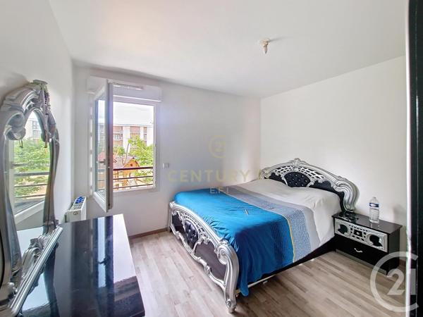 Appartement F3 à vendre  3 pièces - 55,66 m2 NOISY LE GRAND - 93