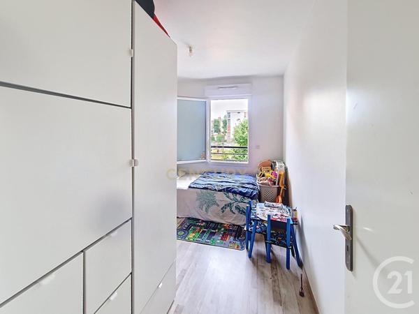 Appartement F3 à vendre  3 pièces - 55,66 m2 NOISY LE GRAND - 93