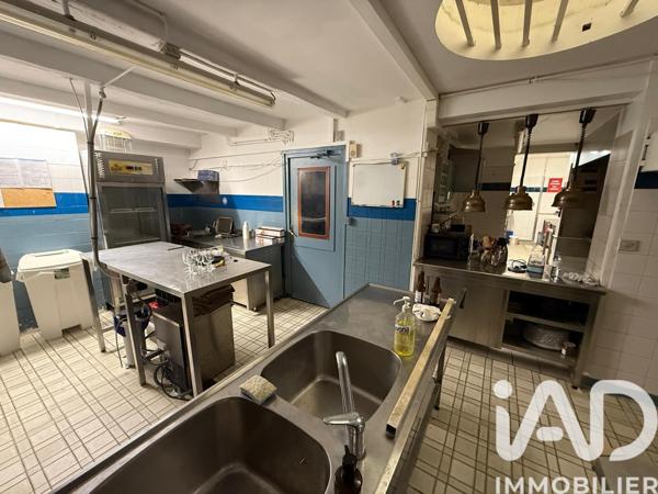 Maison à vendre 18 pièces 370 m² Saint-Maixent-l'École