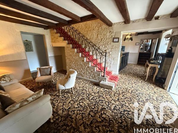 Maison à vendre 18 pièces 370 m² Saint-Maixent-l'École