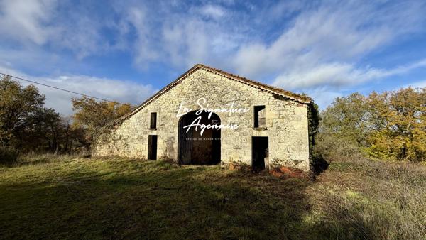Grange en pierre et maison à rénover – environnement isolé