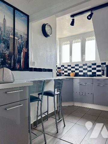 A Vendre / Appartement T3 + maisonnette en fond de cour quartier VELPEAU