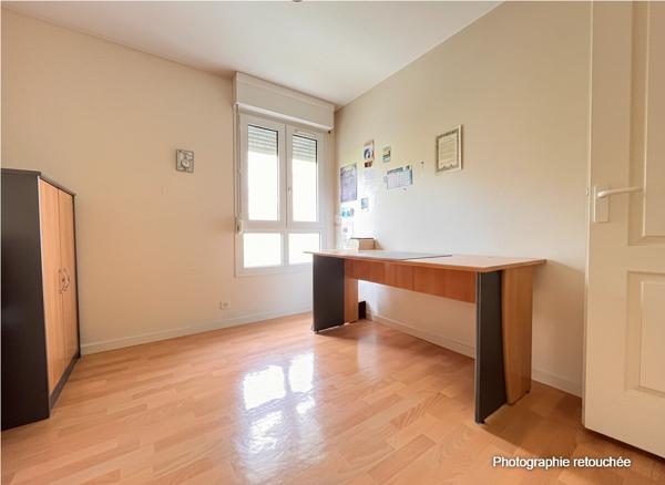 Appartement NANTES ST JOSEPH DE PORTERIE 4 pièce(s) 82 m2