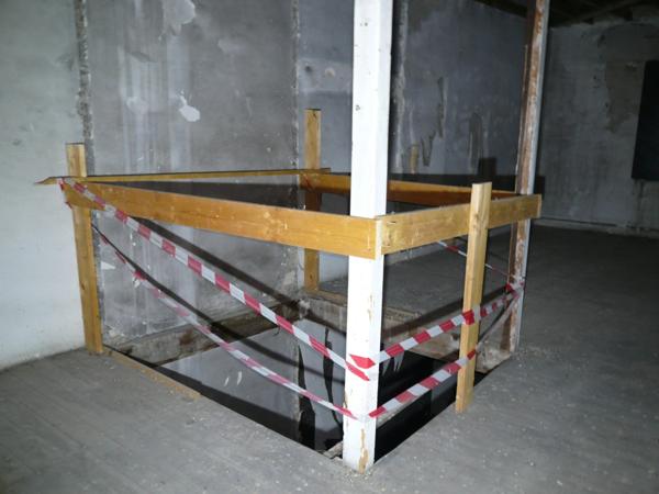 ⚜ COGNAC Rue Piétonne A vendre IMMEUBLE à RENOVER Local Commercial et Logements ⚜