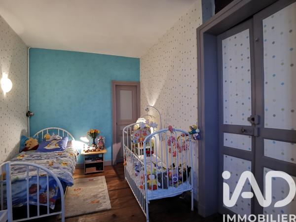 Maison à vendre 10 pièces 260 m² Oloron-Sainte-Marie