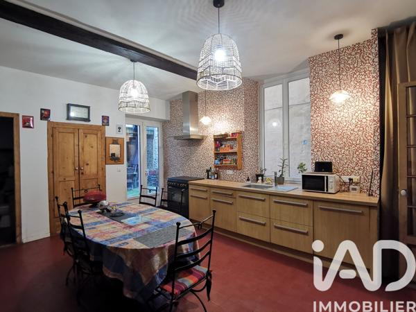 Maison à vendre 10 pièces 260 m² Oloron-Sainte-Marie