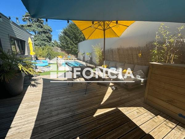 À vendre Maison 7 pièces 146 m² - Laval 53000