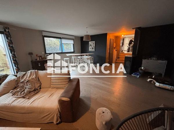 À vendre Maison 7 pièces 146 m² - Laval 53000