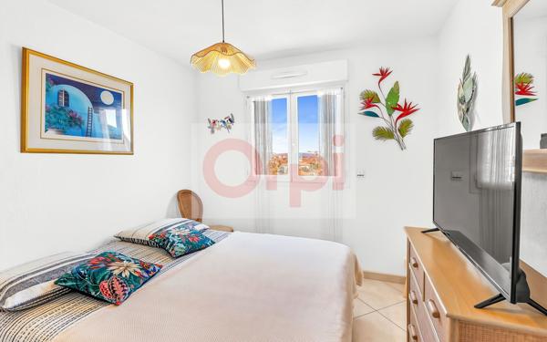 Appartement à vendre    4 pièces • 98 m2 Saint-Laurent-du-Var