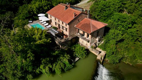 Demeure Montesquieu Volvestre T11 - 411 m2 avec piscine et jacuzzi