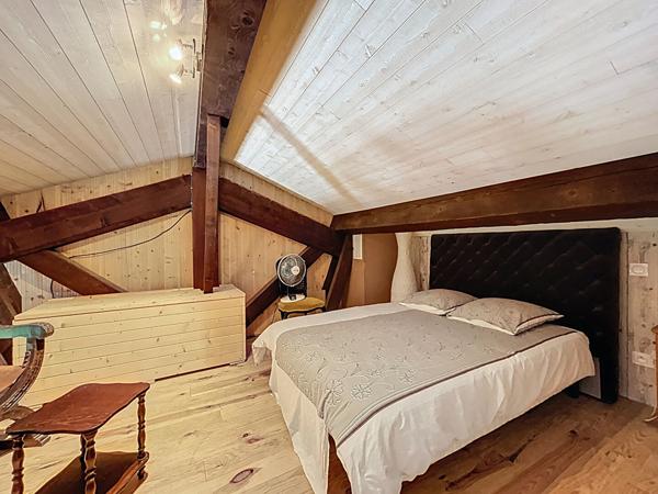 Demeure Montesquieu Volvestre T11 - 411 m2 avec piscine et jacuzzi