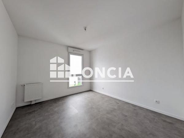 Location Appartement 4 pièces 80.76 m² - 21 RUE DE LA MOTTE Rouen 76100