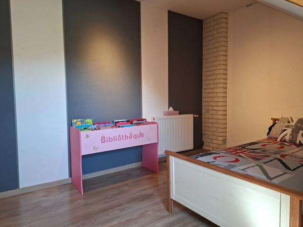 Propriété 4 chb sur sous sol, 5 min centre Alençon, aucun travaux à prévoir, de qualité, jardin clos, parfaitement entretenue